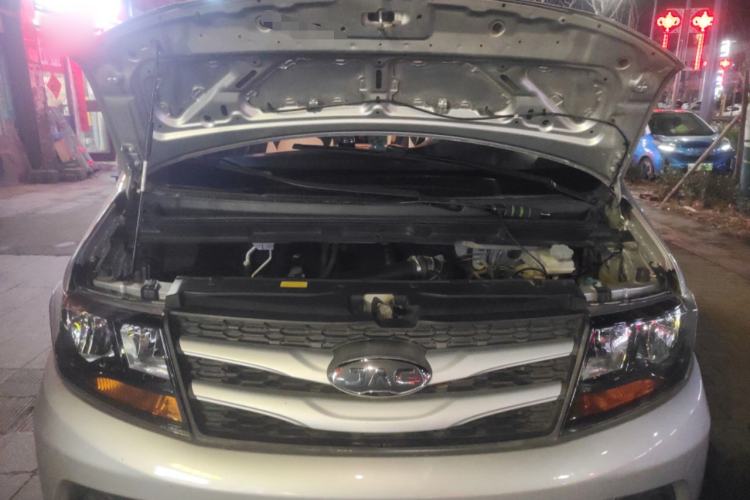 Used JAC Refine M3 2019 Creator Edition 1.8L Luxury Model Engine Bay