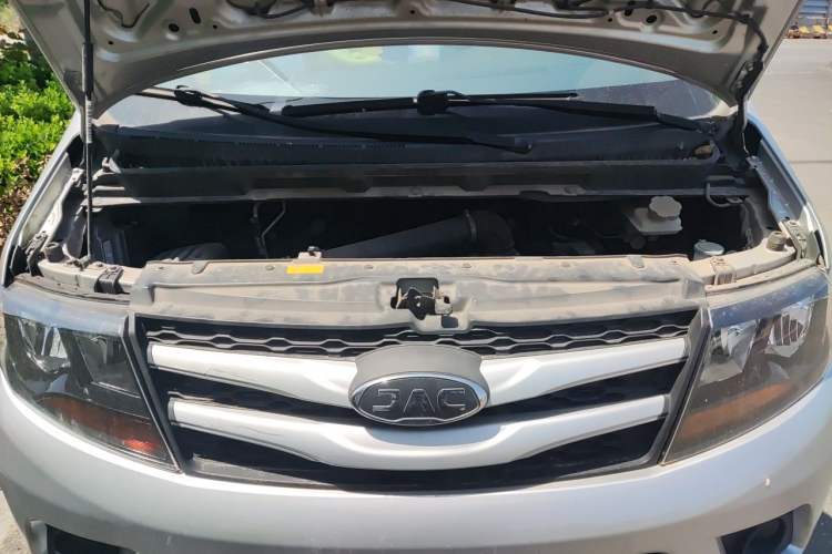Used JAC Refine M3 2019 Creator Edition 1.8L Luxury Model Engine Bay
