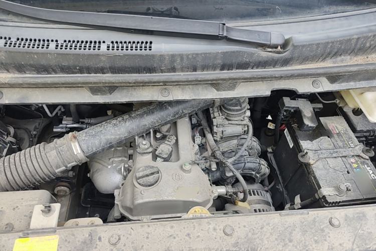 Used JAC Refine M3 2019 PLUS Maker Edition 1.8L Luxury Model Engine Bay