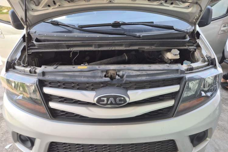 Used JAC Refine M3 2019 Creator Edition 1.8L Luxury Model Engine Bay