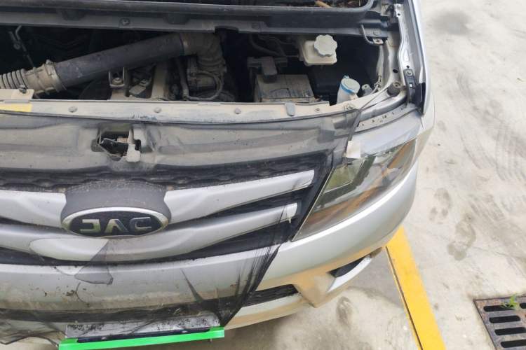 Used JAC Refine M3 2019 PLUS Maker Edition 1.8L Luxury Model Engine Bay Left