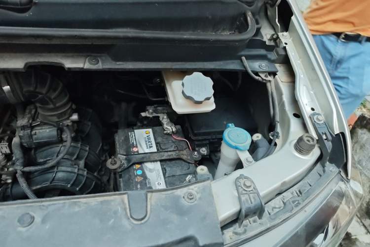 Used JAC Refine M3 2019 1.8L 5-Seater Express Edition Engine Bay Left