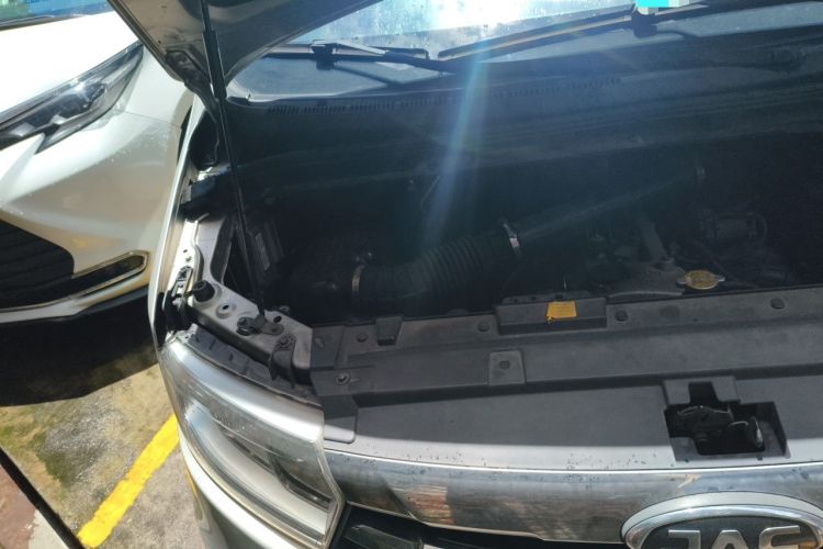 Used JAC Refine M3 2019 IKEA Edition 1.8L Luxury Smart Model Engine Bay Right