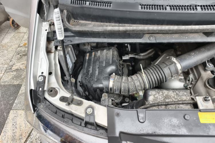 Used JAC Refine M3 2019 1.8L 5-Seater Express Edition Engine Bay Right