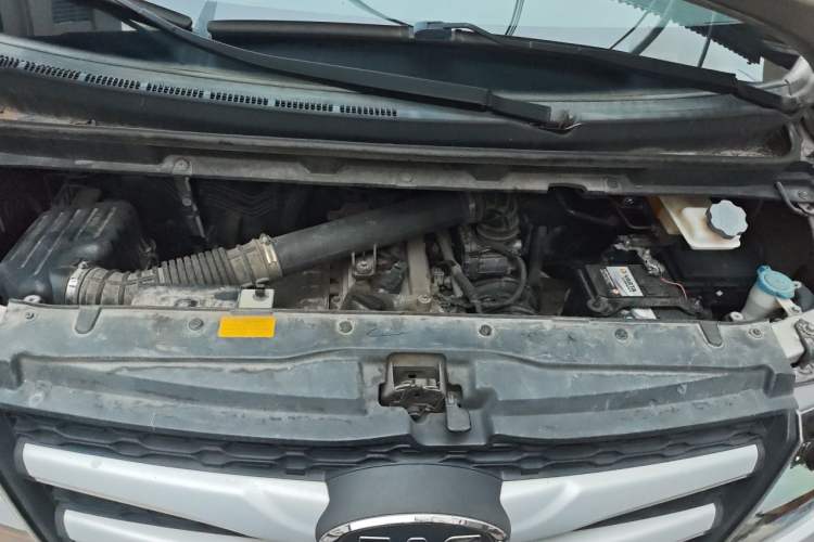 Used JAC Refine M3 2019 1.8L 5-Seater Express Edition Engine Bay