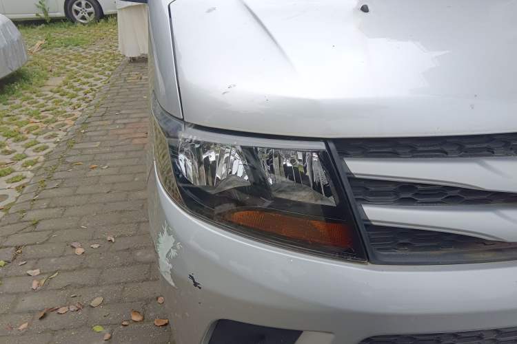 Used JAC Refine M3 2019 1.8L 5-Seater Express Edition Exterior 3