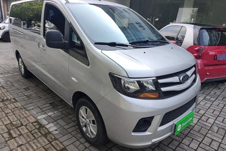Used JAC Refine M3 2019 PLUS Maker Edition 1.8L Luxury Model Front Right 45 Deg