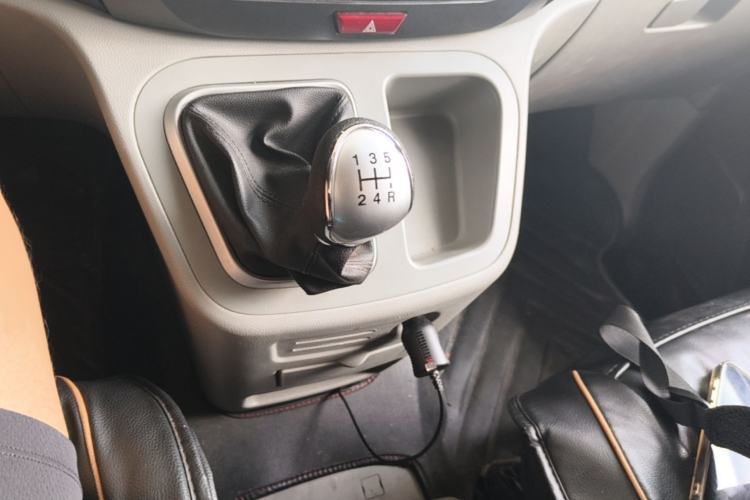 Used JAC Refine M3 2019 1.6L Express Edition Gear Lever