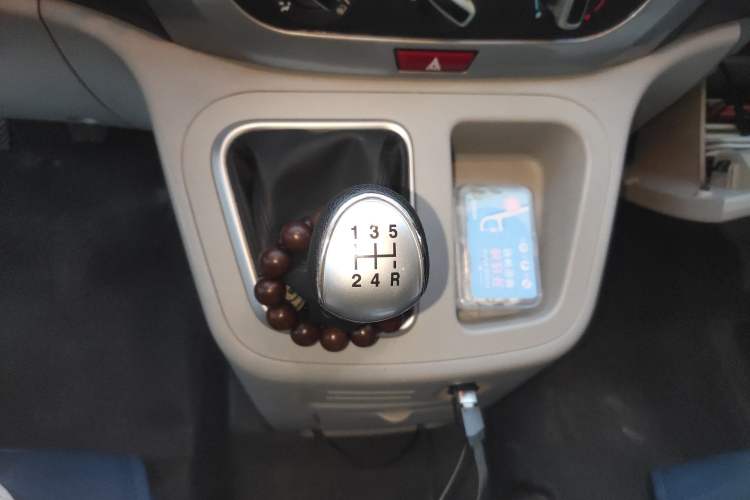Used JAC Refine M3 2019 Creator Edition 1.8L Luxury Model Gear Lever
