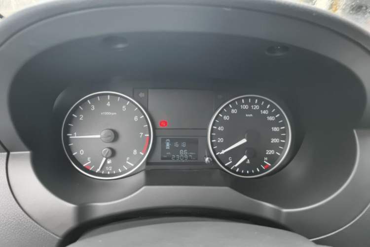 Used JAC Refine M3 2019 1.8L 5-Seater Express Edition Instrument Cluster