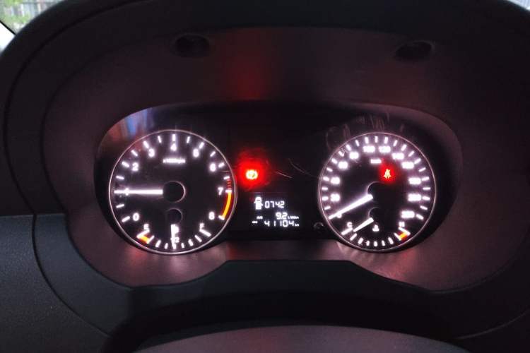 Used JAC Refine M3 2019 IKEA Edition 1.8L Luxury Smart Model Instrument Cluster