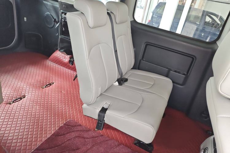 Used JAC Refine M3 2019 PLUS Maker Edition 1.8L Luxury Model Interior 1