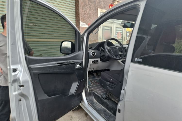 Used JAC Refine M3 2019 Creator Edition 1.8L Luxury Model Interior 3
