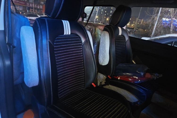 Used JAC Refine M3 2019 IKEA Edition 1.6L Luxury Smart Model Interior 4