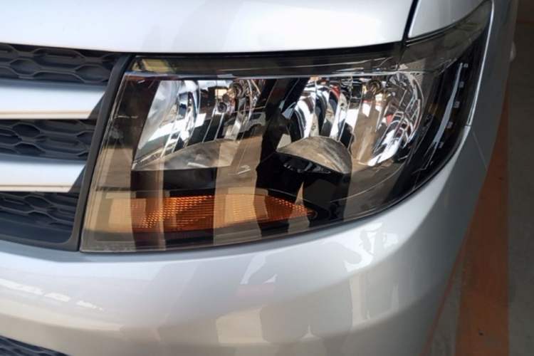 Used JAC Refine M3 2019 PLUS Maker Edition 1.8L Luxury Model Left Front Headlight
