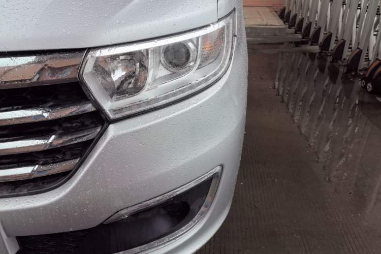 Used JAC Refine M3 2019 IKEA Edition 1.6L Luxury Model Left Front Headlight