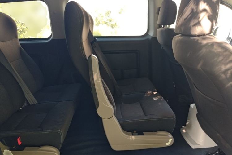 Used JAC Refine M3 2019 PLUS IKEA Edition 1.8L Luxury 9-Seater Left Rear Seat