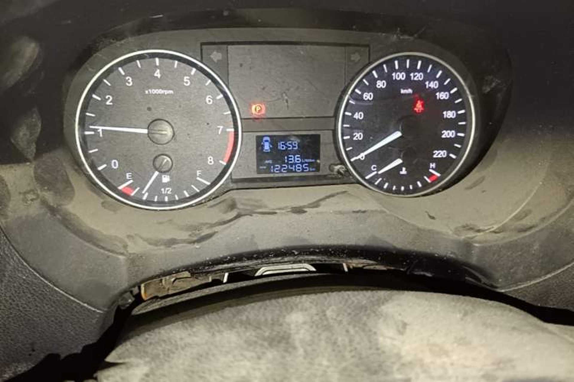 Used JAC Refine M3 2019 1.8L 5-Seater Express Edition Odometer Close Up
