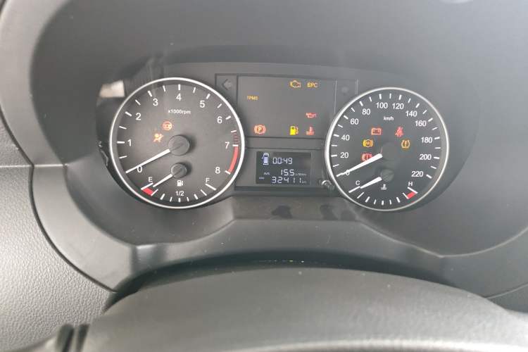 Used JAC Refine M3 2019 PLUS Maker Edition 1.8L Luxury Model Odometer Close Up