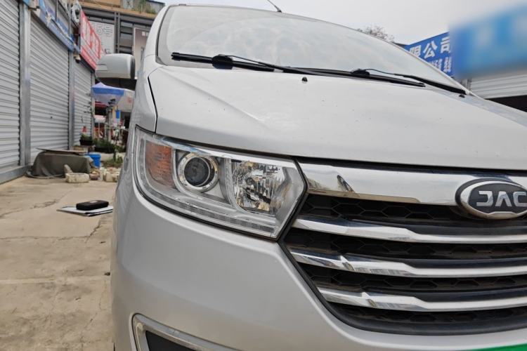 Used JAC Refine M3 2019 PLUS IKEA Edition 1.8L Luxury Model Right Front Headlight