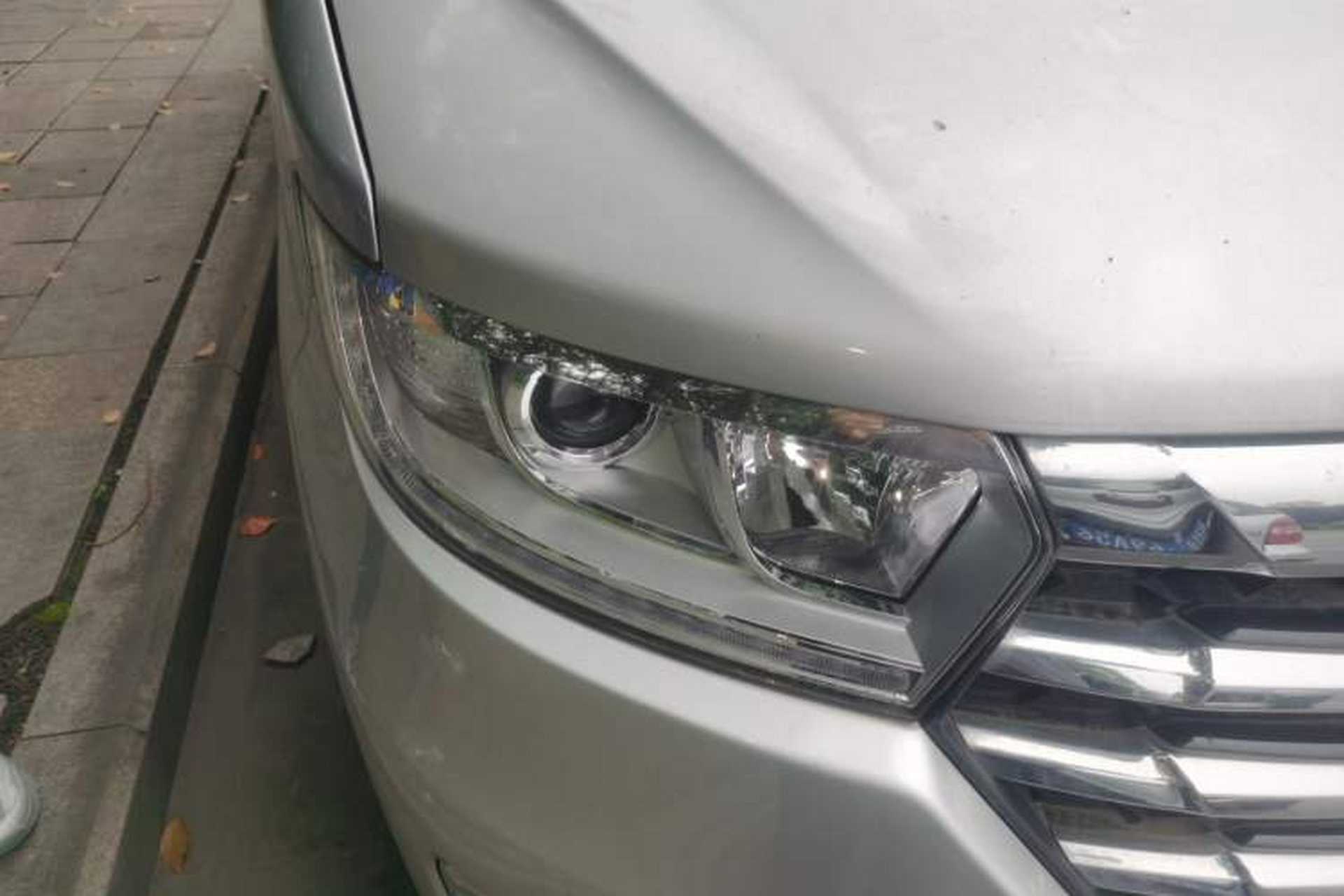 Used JAC Refine M3 2019 IKEA Edition 1.8L Luxury Model Right Front Headlight