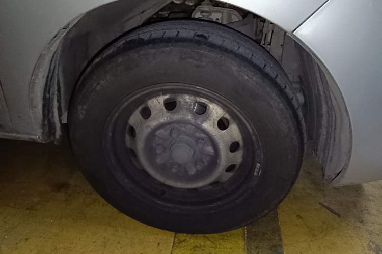 Used JAC Refine M3 2019 1.8L 5-Seater Express Edition Right Front Wheel Hub