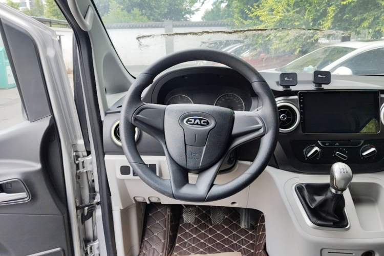 Used JAC Refine M3 2019 PLUS Maker Edition 1.8L Luxury Model Steering Wheel