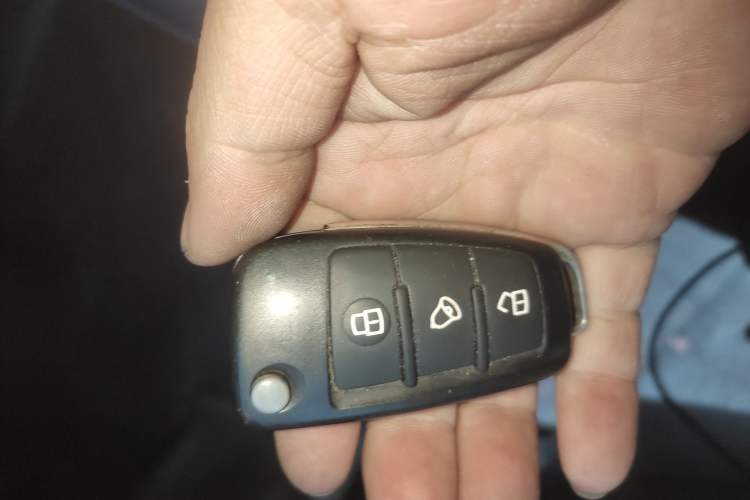 Used JAC Refine M3 2019 Creator Edition 1.8L Luxury Model Vehicle Key