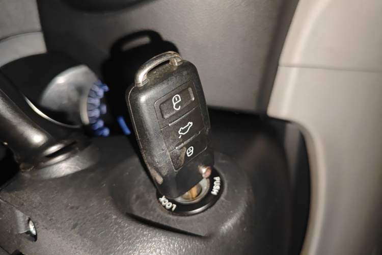 Used JAC Refine M3 2019 Creator Edition 1.8L Luxury Model Vehicle Key