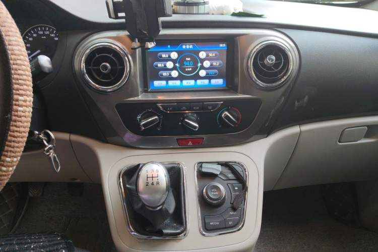Used JAC Refine M3 2019 IKEA Edition 1.8L Luxury Smart Model Audio And AC Panel