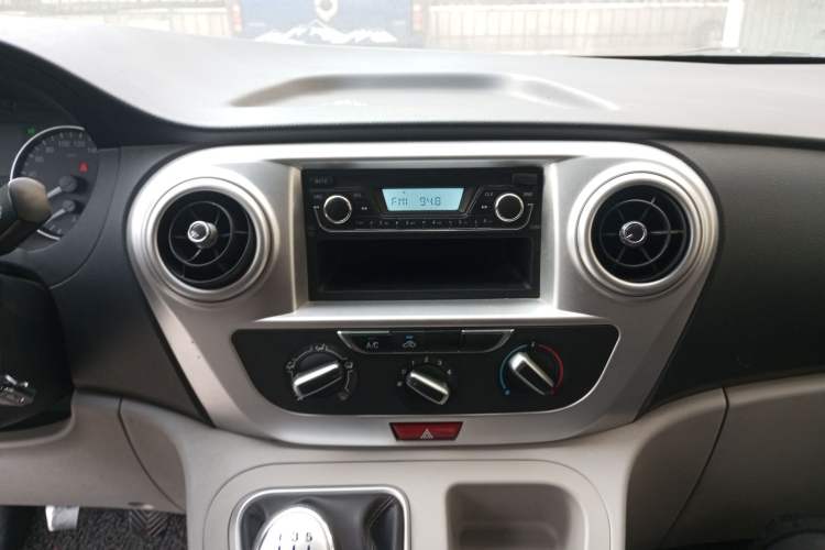 Used JAC Refine M3 2019 Creator Edition 1.8L Luxury Model Audio And AC Panel