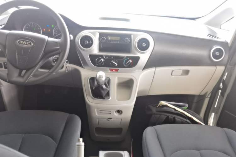 Used JAC Refine M3 2019 Creator Edition 1.8L Luxury Model Center Console