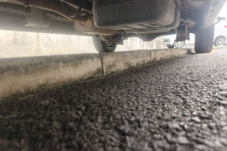 Used JAC Refine M3 2019 1.8L 5-Seater Express Edition Chassis Front Left