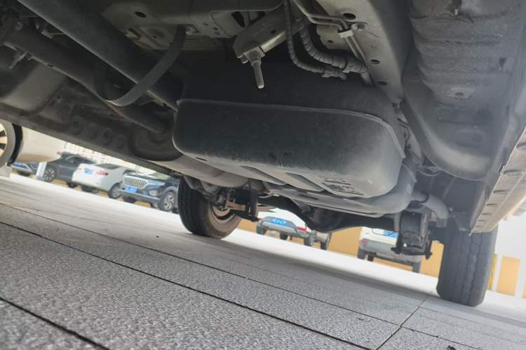 Used JAC Refine M3 2019 1.8L 5-Seater Express Edition Chassis Front Left