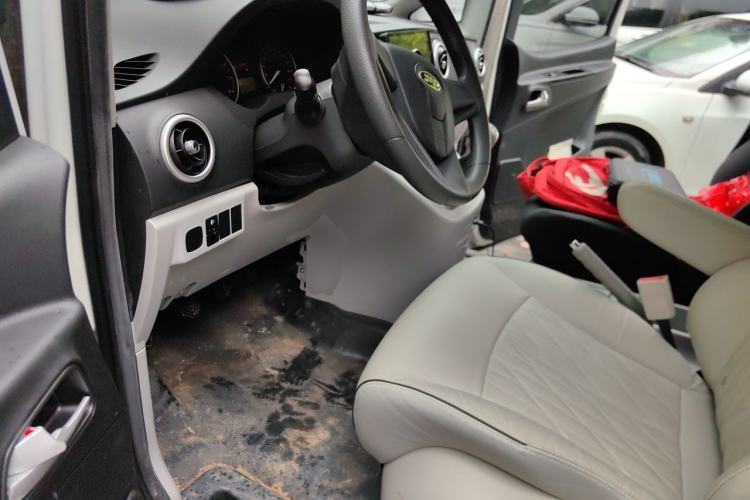 Used JAC Refine M3 2019 1.8L 5-Seater Express Edition Driver Seat