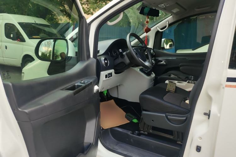 Used JAC Refine M3 2019 IKEA Edition 1.8L Luxury Smart Model Driver Seat