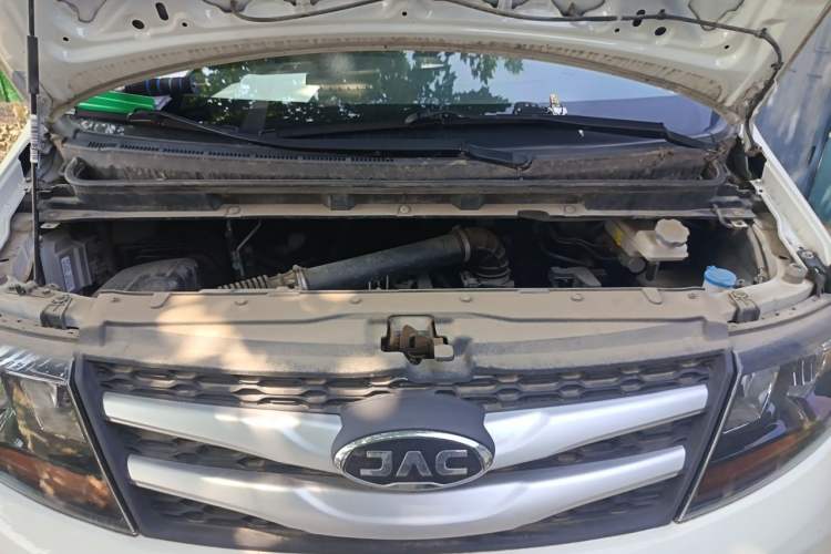 Used JAC Refine M3 2019 Creator Edition 1.8L Luxury Model Engine Bay