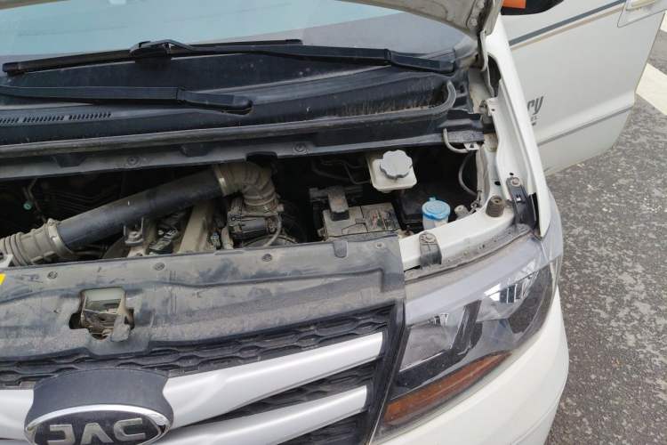 Used JAC Refine M3 2019 1.8L 5-Seater Express Edition Engine Bay Left