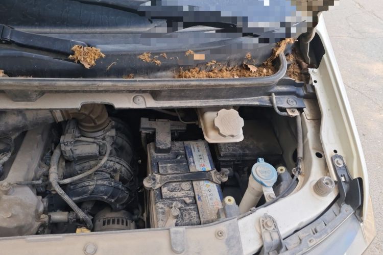 Used JAC Refine M3 2019 1.8L 5-Seater Express Edition Engine Bay Left