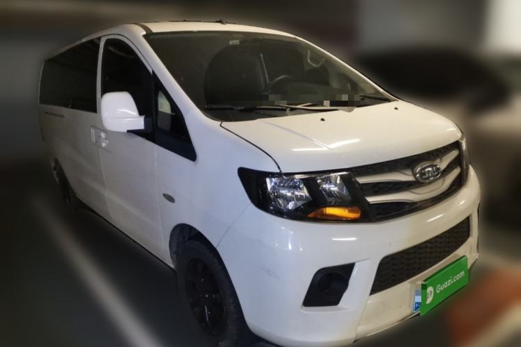 Used JAC Refine M3 2019 PLUS Maker Edition 1.8L Luxury Model Exterior 2