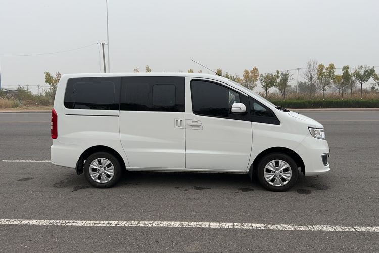 Used JAC Refine M3 2019 Creator Edition 1.8L Luxury Model Exterior 2