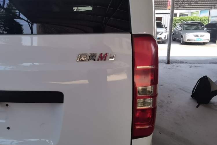 Used JAC Refine M3 2019 Creator Edition 1.8L Luxury Model Exterior 3