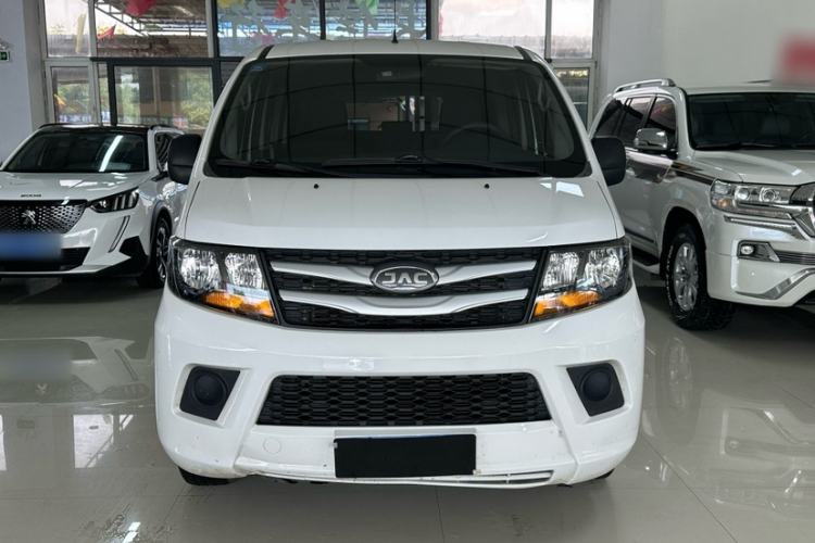 Used JAC Refine M3 2019 PLUS Maker Edition 1.8L Luxury Model Exterior 3