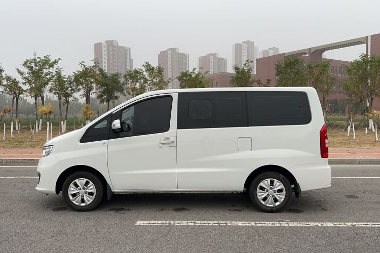 Used JAC Refine M3 2019 Creator Edition 1.8L Luxury Model Exterior 5