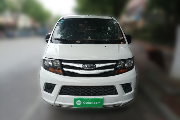 Used JAC Refine M3 2019 Creator Edition 1.8L Luxury Model Front