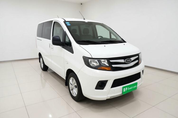 Used JAC Refine M3 2019 Creator Edition 1.8L Luxury Model Front Right 45 Deg