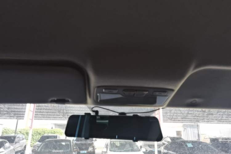 Used JAC Refine M3 2019 Creator Edition 1.8L Luxury Model Headliner
