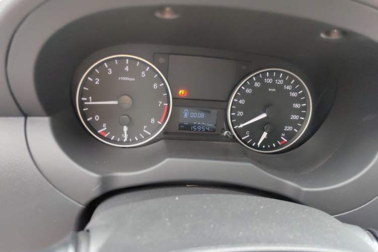 Used JAC Refine M3 2019 1.8L 5-Seater Express Edition Instrument Cluster