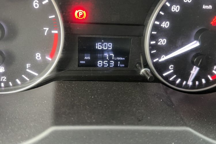 Used JAC Refine M3 2019 Creator Edition 1.8L Luxury Model Odometer Close Up