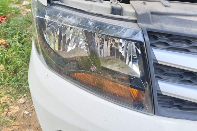 Used JAC Refine M3 2019 1.8L 5-Seater Express Edition Right Front Headlight